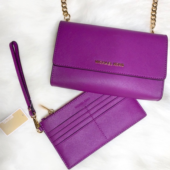 Michael Kors Handbags - Michael Kors Jet Set Travel 3 In 1 Crossbody Bag